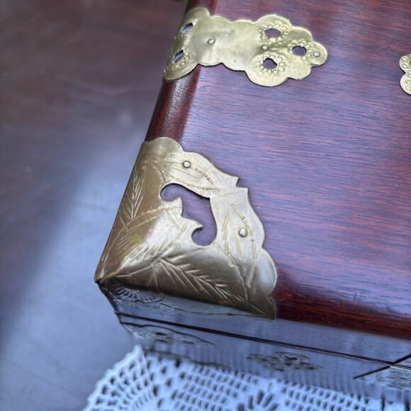 Vintage Rosewood Jewelry Box Brass Hardware Chest with Bone Medallion Solid Wood - Picture 15 of 16